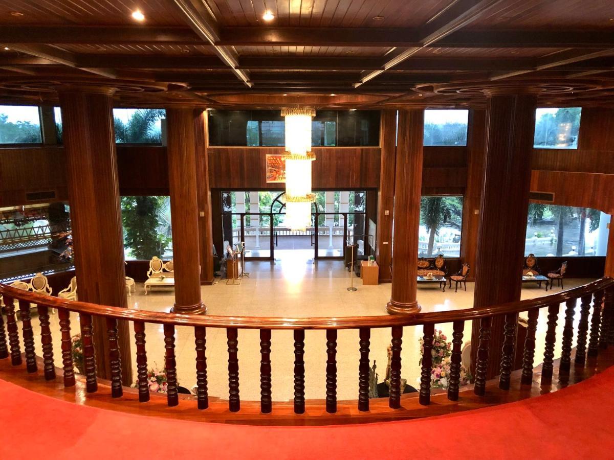 Hermitage Hotel Korat-Sha Nakhon Ratchasima Exterior photo