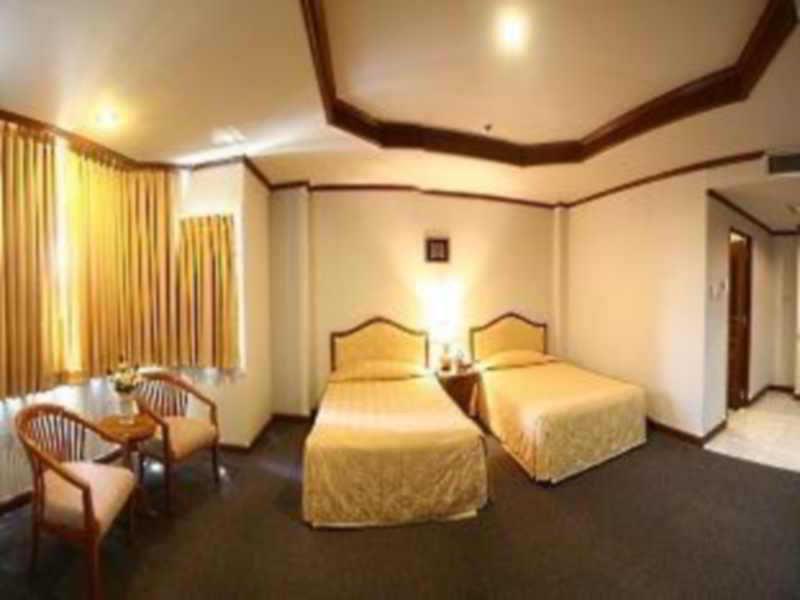 Hermitage Hotel Korat-Sha Nakhon Ratchasima Exterior photo